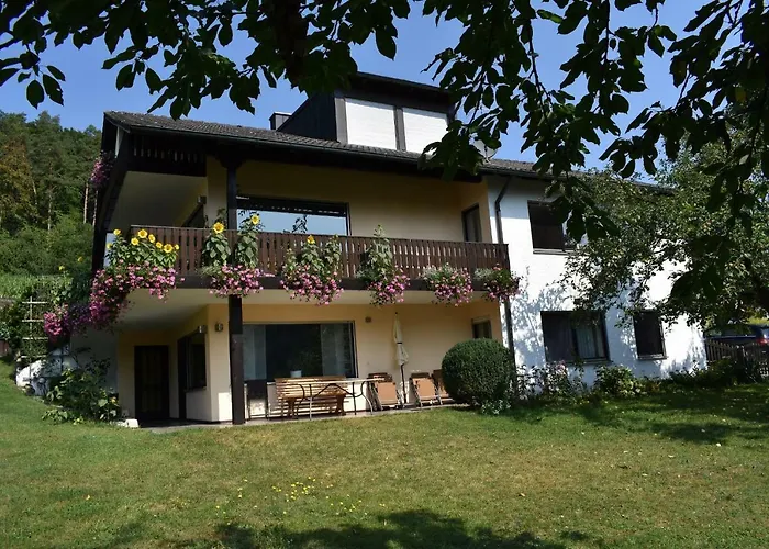Hanke Apartment *